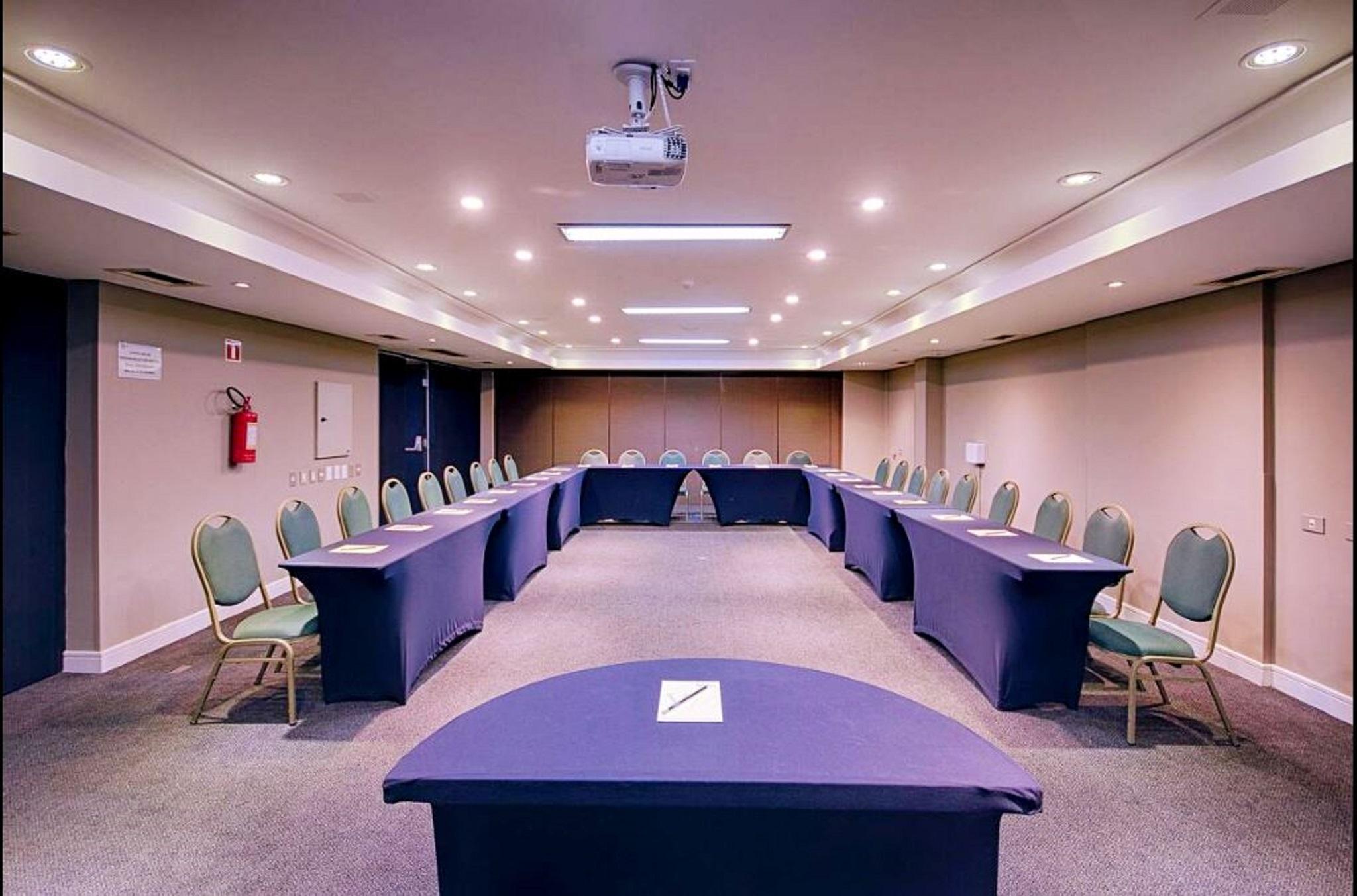 Hotel Victoria Villa Curitiba By Nacional Inn 외부 사진
